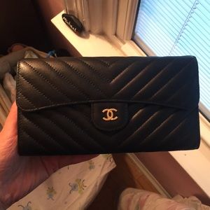 Chanel wallet black